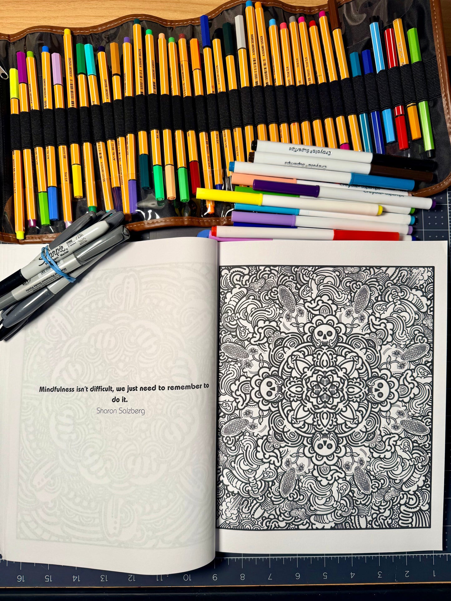 Color Infinity - Mindfulness Coloring Book